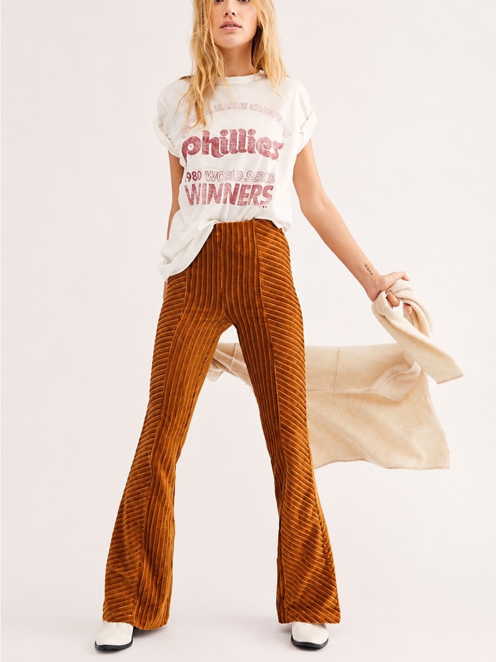 Free People Penny Pull On Velvet Flared Pants Size XS Bronzer Gold Retro Boho - Picture 7 of 15